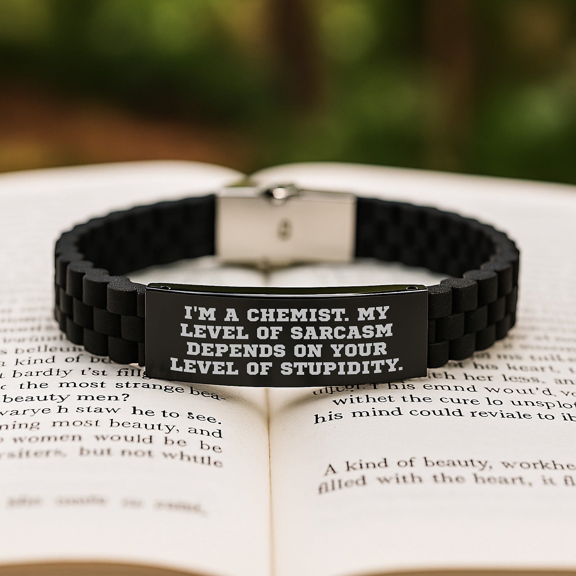 Funny Chemist Gifts, Inspirational Quote Glide lock Clasp Men's Black Stainless Steel Adjustable Silicone Bracelet, Gifts from Men to Chemist Friends for Graduation Celebration - The Buy Boom