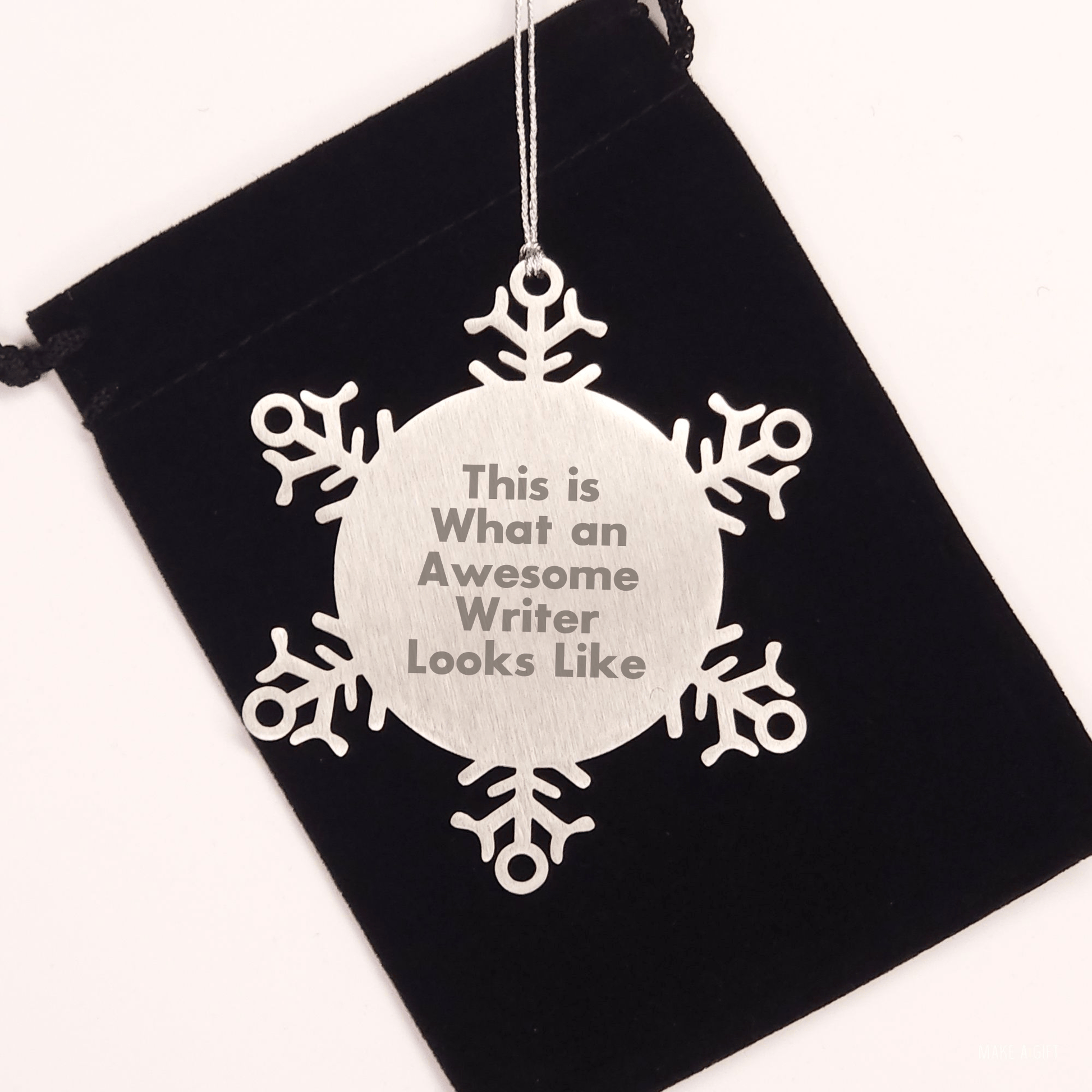 Funny Writer Snowflake Ornament Gifts from Friends for Christmas, 'This Is What An Awesome Writer Looks Like' - The Buy Boom