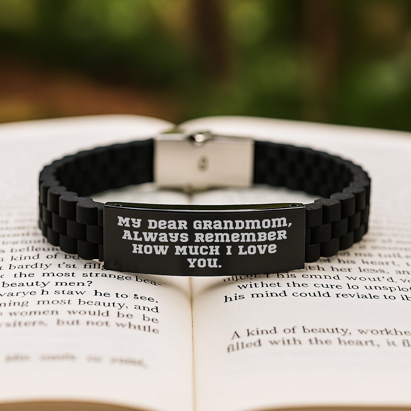 Grandmom Gifts - My Dear Grandmom, Always Remember How Much I Love You. - Glide lock Clasp Adjustable Black Stainless Steel Silicone Birthday Unique Gift from Family - The Buy Boom