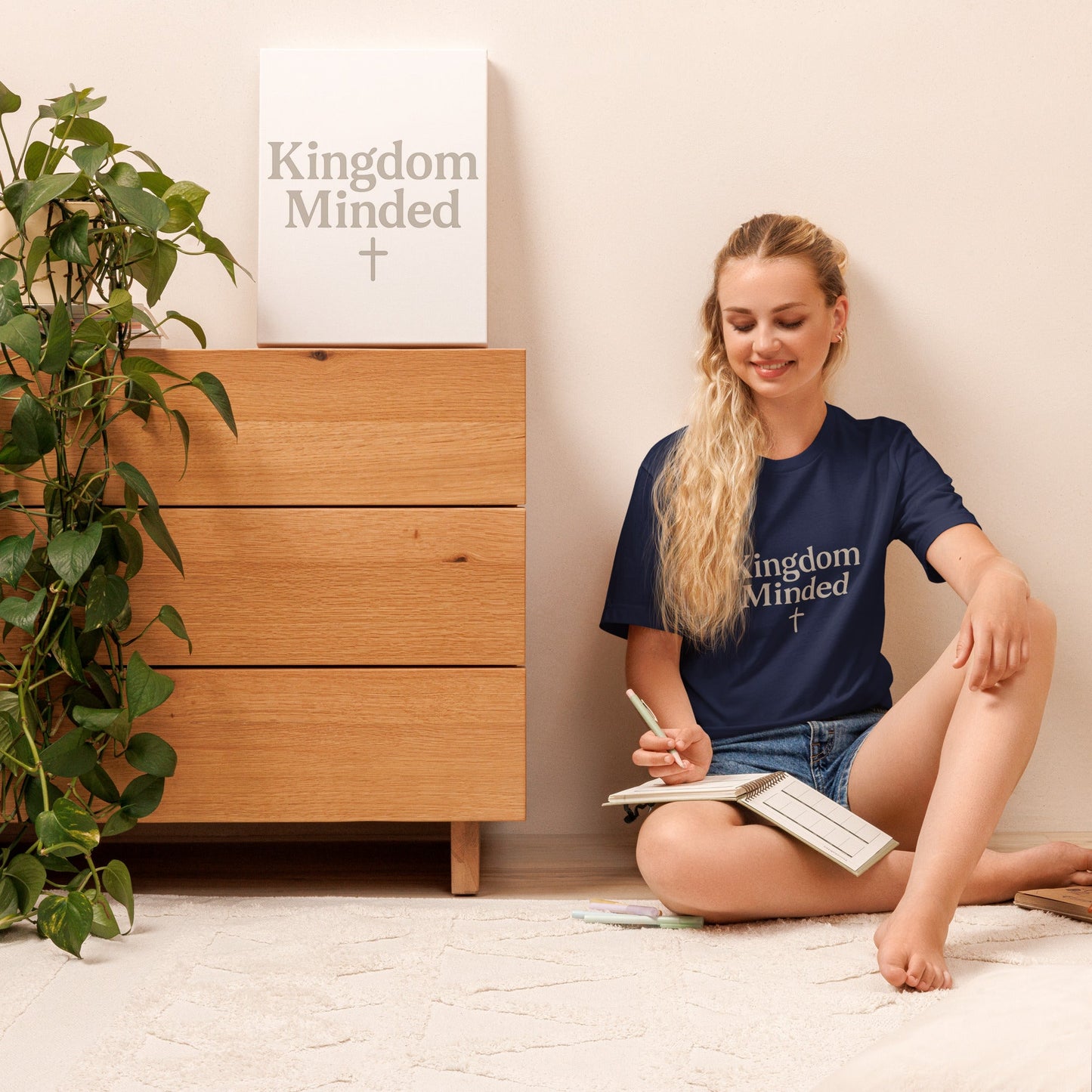 ✨ “Kingdom Minded” | Bold Christian Statement Tee for Purpose - Driven Living - The Buy Boom